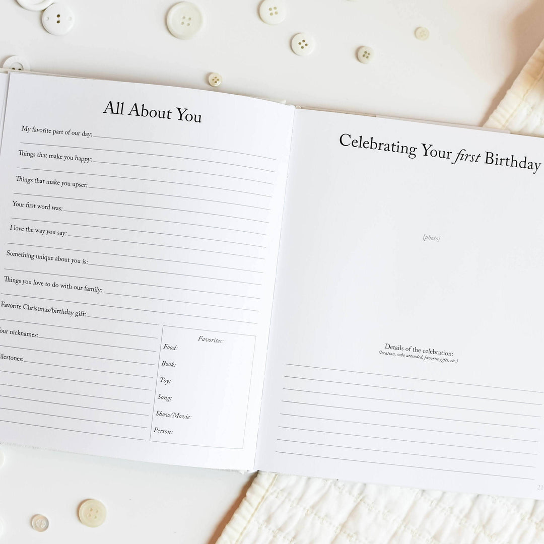 Baby & Childhood Memory Book | Baby Photo Album: Off-White