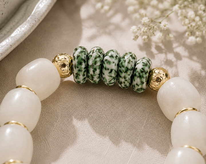 Recycled Glass Bead Stretch Bracelet Green Speckled Stacking: 6.5”