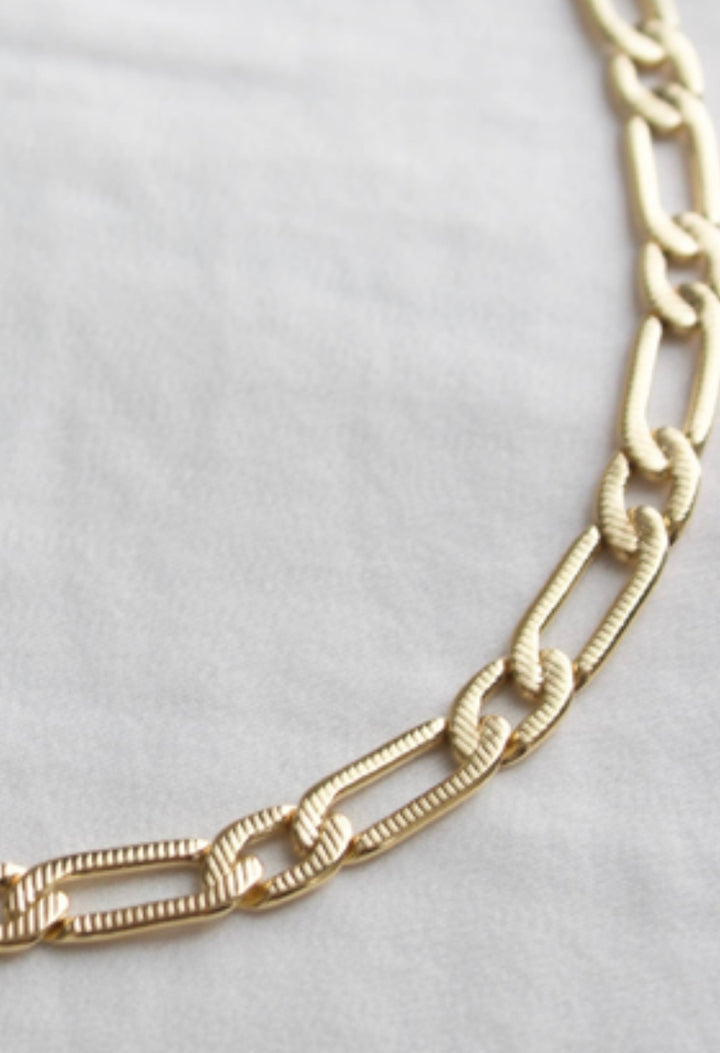 CLEOPATRA CHAIN NECKLACE: Gold / 15"-17"