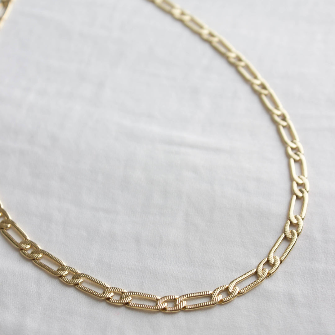 CLEOPATRA CHAIN NECKLACE: Gold / 15"-17"
